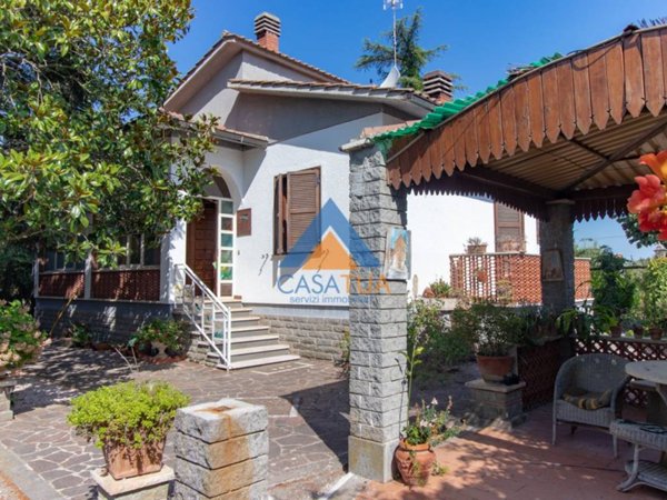 casa indipendente in vendita a Giove