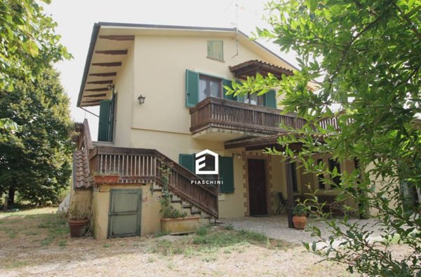 casa indipendente in vendita a Giove