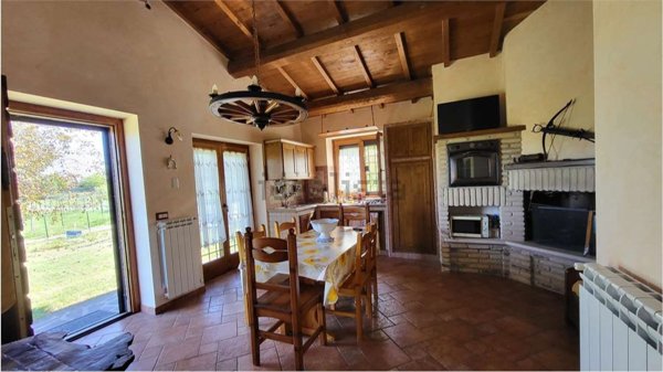 casa indipendente in vendita a Giove