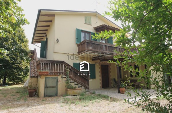 casa indipendente in vendita a Giove