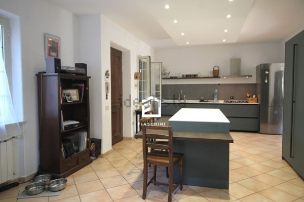 appartamento in vendita a Giove