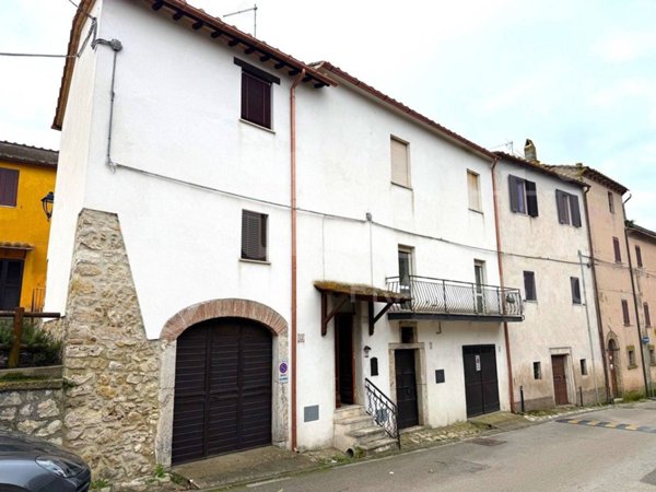 appartamento in vendita a Giove