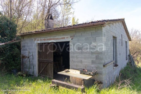 casa indipendente in vendita a Guardea