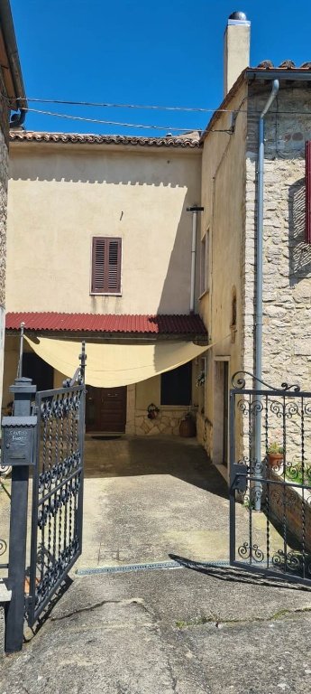 appartamento in vendita a Guardea