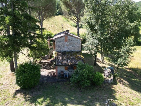 quadrivano in vendita a Guardea