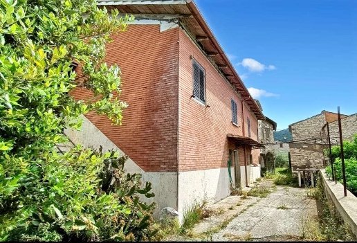 appartamento in vendita a Guardea