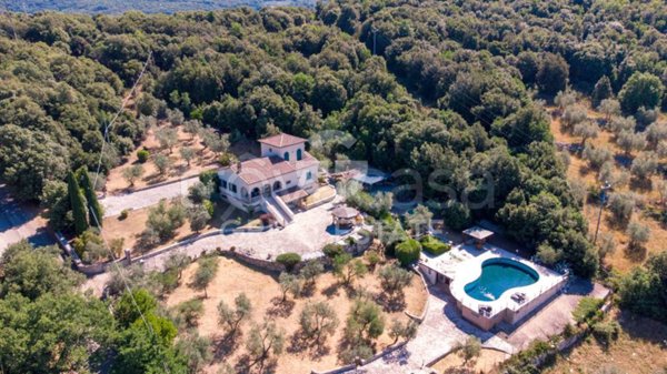 casa indipendente in vendita a Guardea