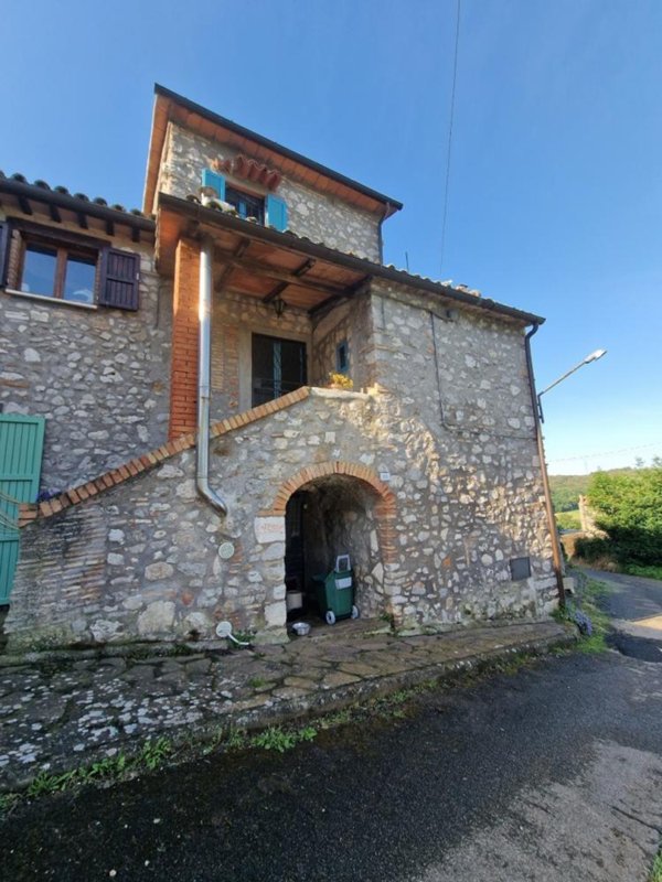 appartamento in vendita a Guardea in zona Cocciano