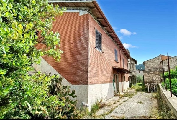 appartamento in vendita a Guardea