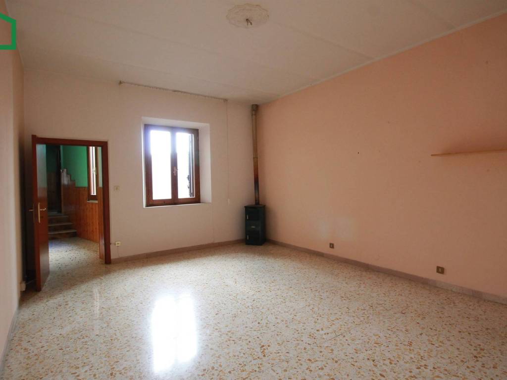 appartamento in vendita a Guardea