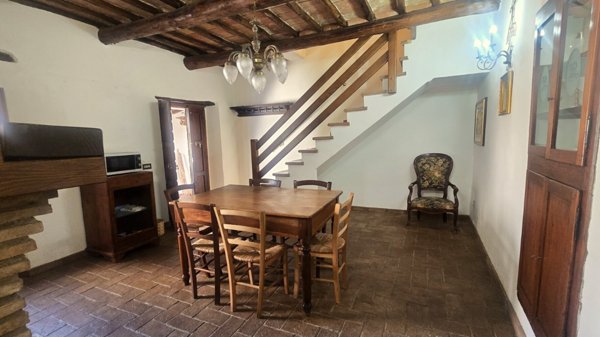 casa indipendente in vendita a Guardea