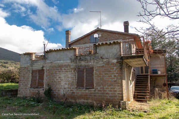 casa indipendente in vendita a Guardea in zona Cocciano