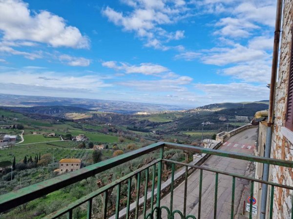 negozio in vendita a Lugnano in Teverina