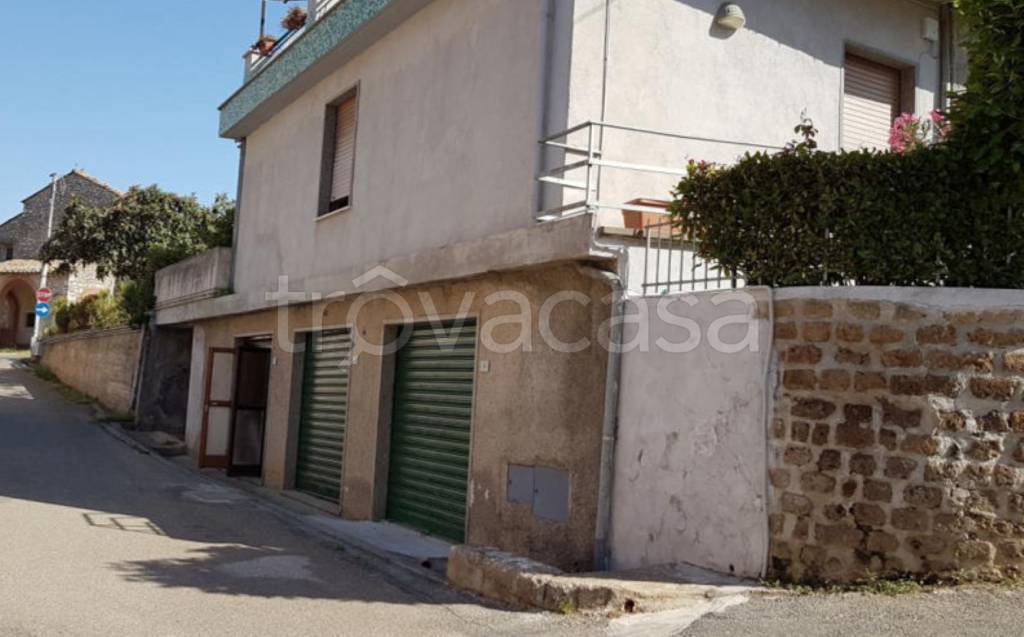 appartamento in vendita a Lugnano in Teverina
