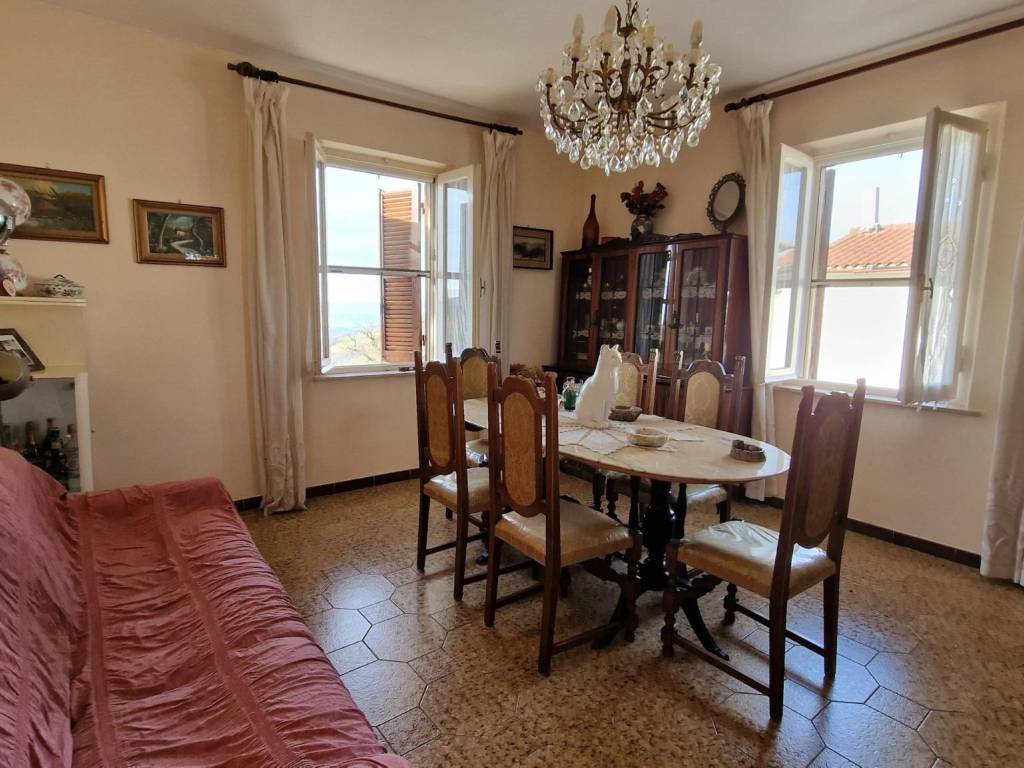 appartamento in vendita a Lugnano in Teverina