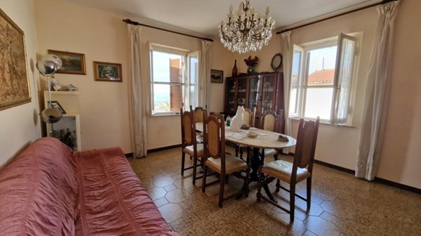 casa indipendente in vendita a Lugnano in Teverina