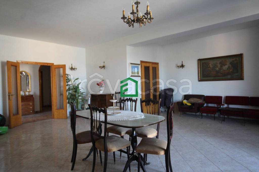 appartamento in vendita a Lugnano in Teverina