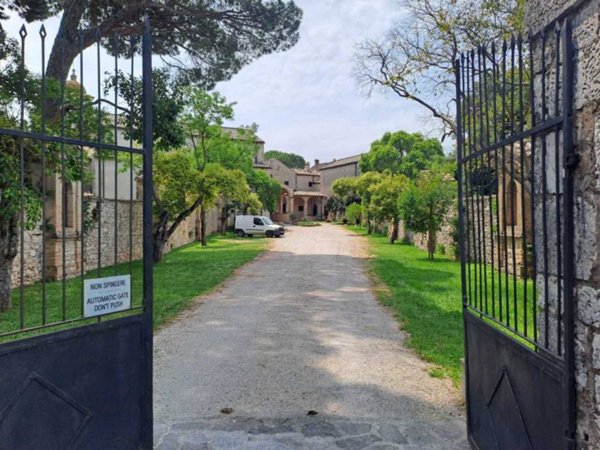appartamento in vendita a Lugnano in Teverina
