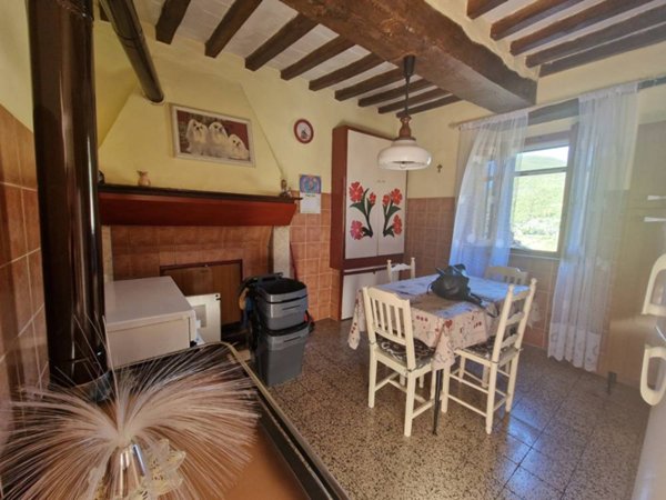 casa indipendente in vendita a Lugnano in Teverina