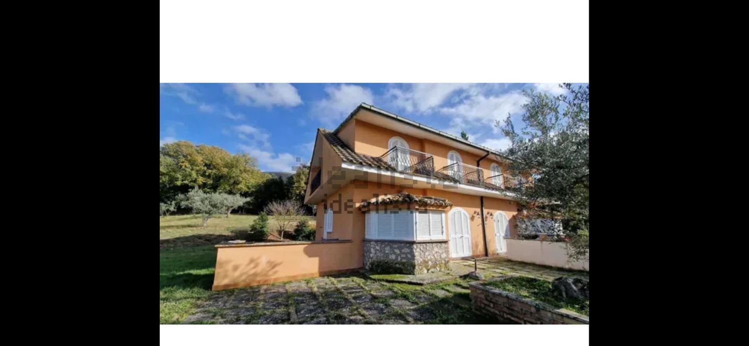 casa indipendente in vendita a Lugnano in Teverina