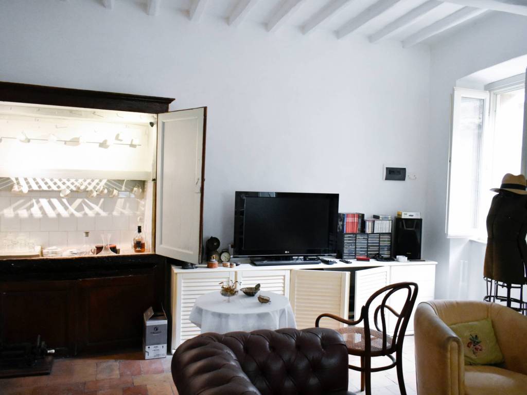 casa indipendente in vendita a Lugnano in Teverina