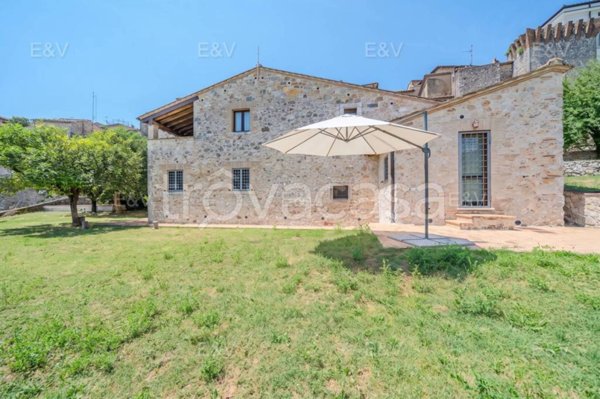 casa indipendente in vendita a Lugnano in Teverina