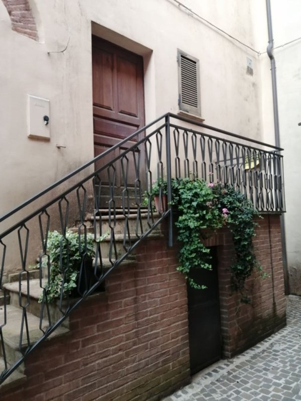 appartamento in vendita a Montecastrilli in zona Castel dell'Aquila
