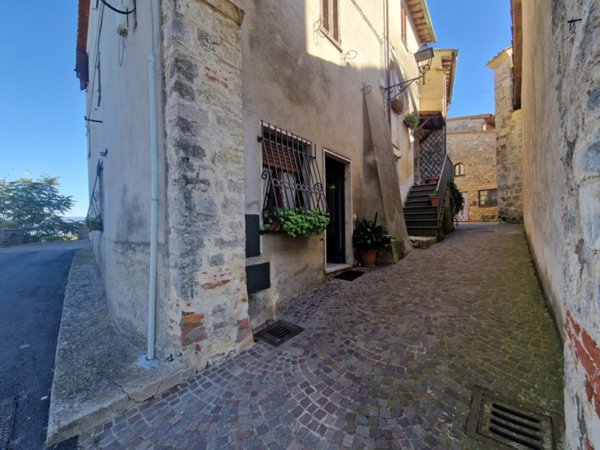 appartamento in vendita a Montecastrilli in zona Casteltodino
