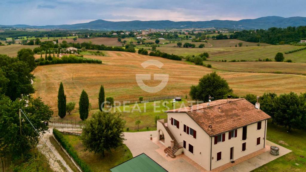 casa indipendente in vendita a Montecastrilli