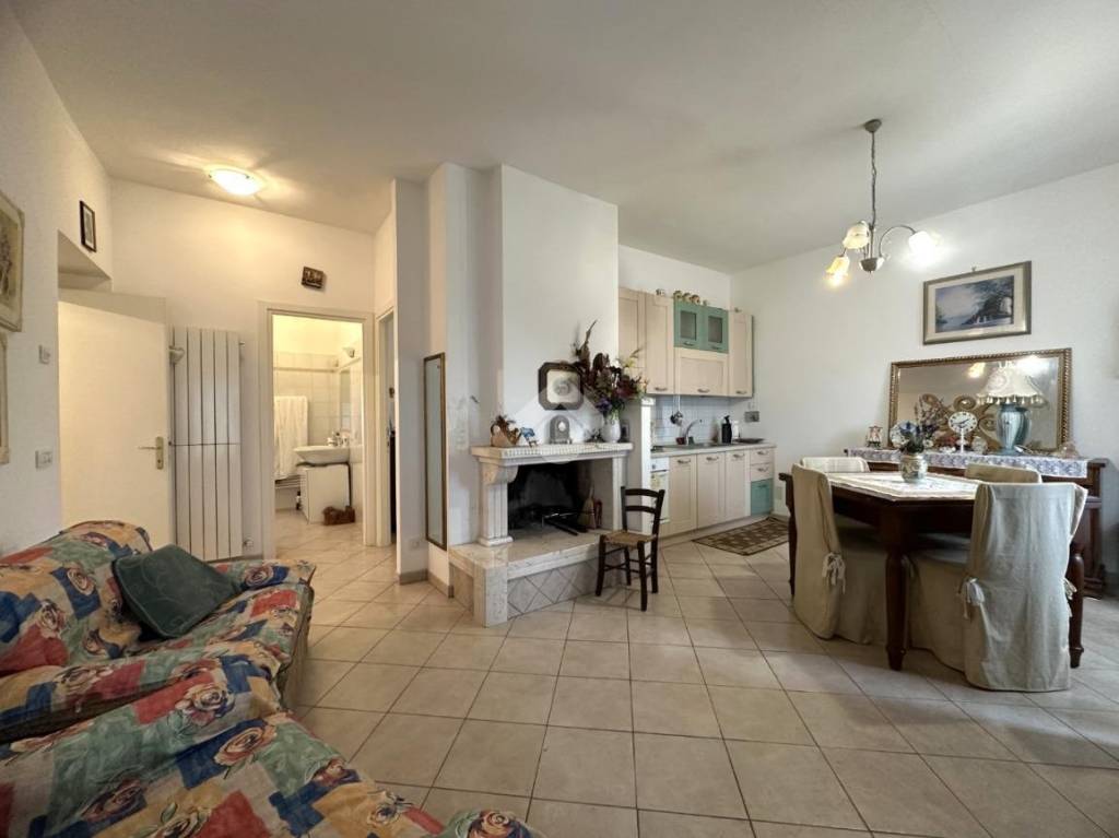 casa indipendente in vendita a Montecastrilli in zona Castel dell'Aquila