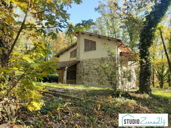 casa indipendente in vendita a Montecastrilli in zona Castel dell'Aquila