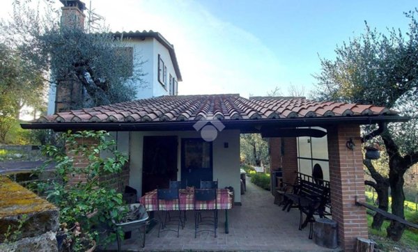 casa indipendente in vendita a Montecastrilli in zona Castel dell'Aquila