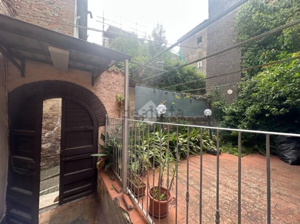 casa semindipendente in vendita a Montecastrilli