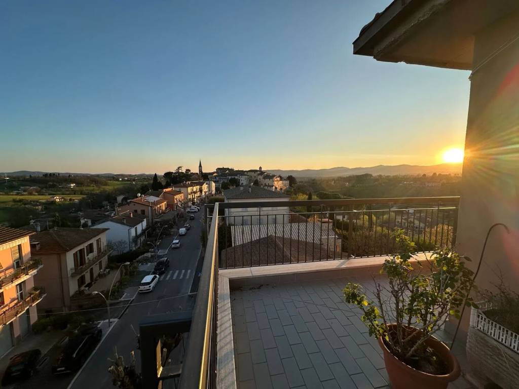 appartamento in vendita a Montecastrilli