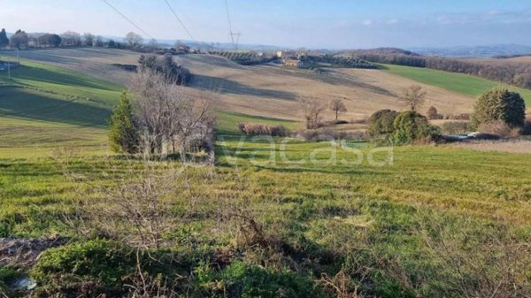 locale di sgombero in vendita a Montecastrilli in zona Casteltodino