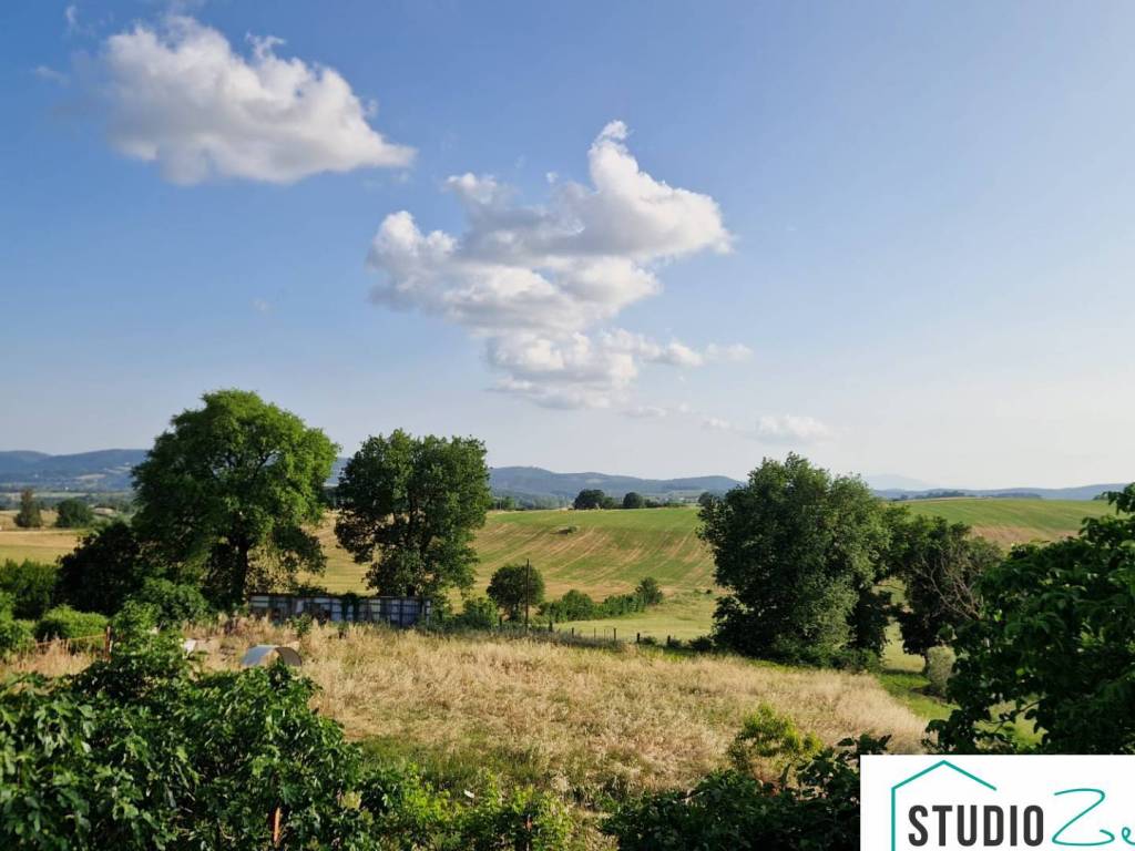 casa indipendente in vendita a Montecastrilli