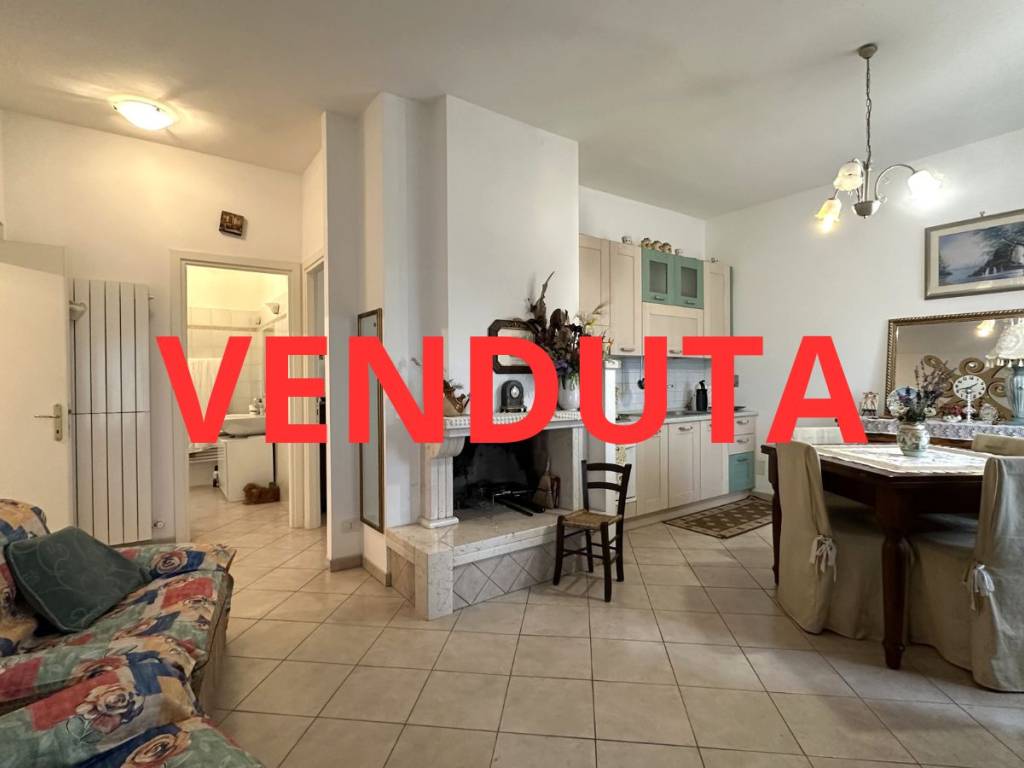 casa indipendente in vendita a Montecastrilli in zona Castel dell'Aquila