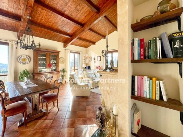 casa indipendente in vendita a Montecastrilli