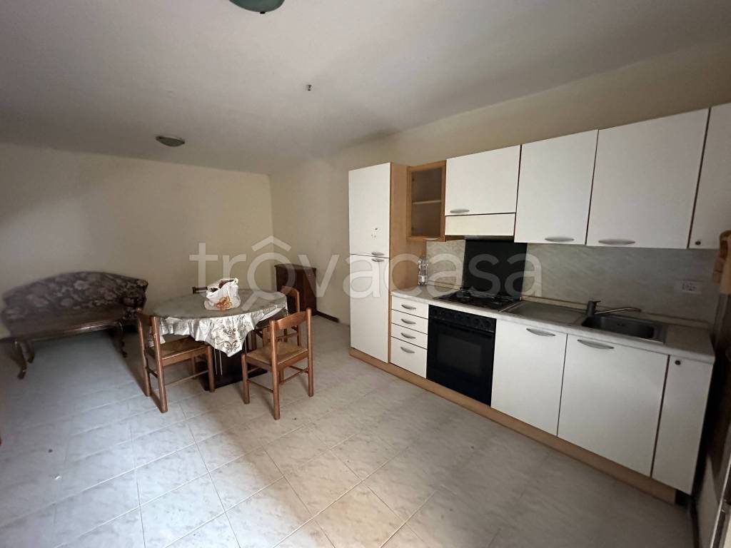 casa indipendente in vendita a Montecastrilli in zona Casteltodino