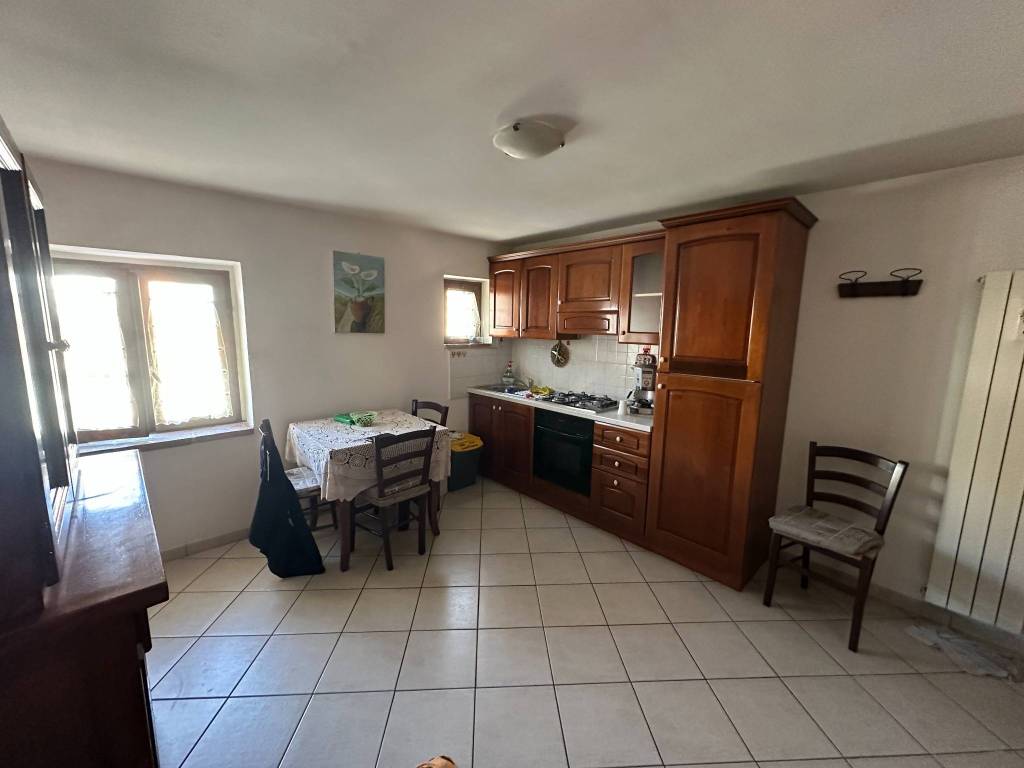 appartamento in vendita a Montecastrilli in zona Casteltodino