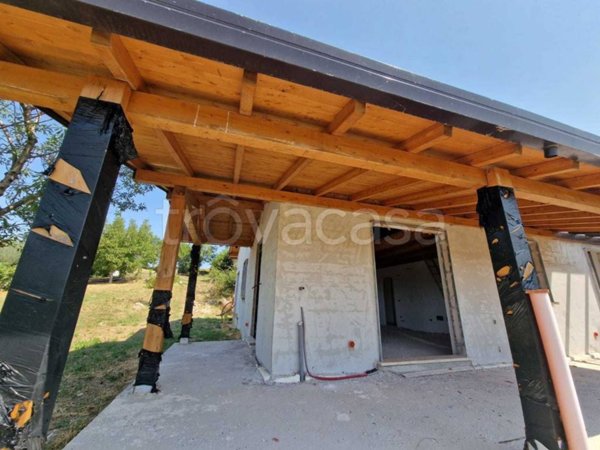 casa indipendente in vendita a Montecastrilli