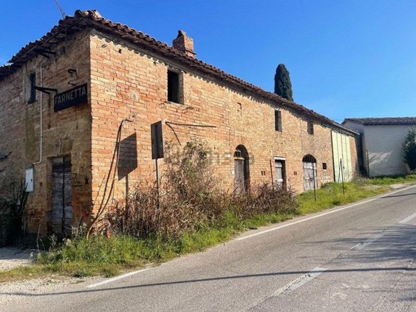 casa indipendente in vendita a Montecastrilli