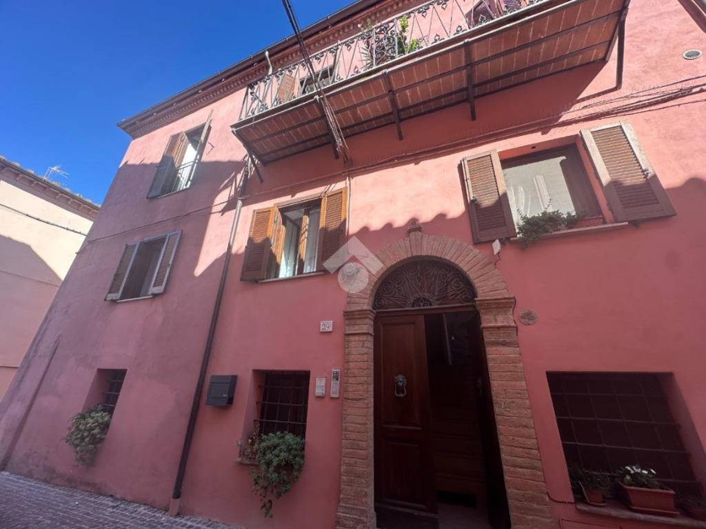 appartamento in vendita a Montecastrilli in zona Castel dell'Aquila