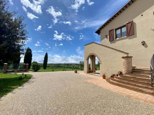 casa indipendente in vendita a Montecastrilli