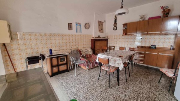 appartamento in vendita a Montecastrilli