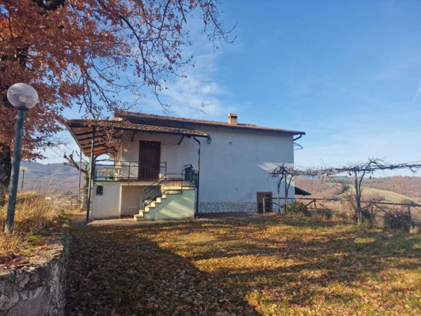 casa indipendente in vendita a Montecastrilli in zona Castel dell'Aquila