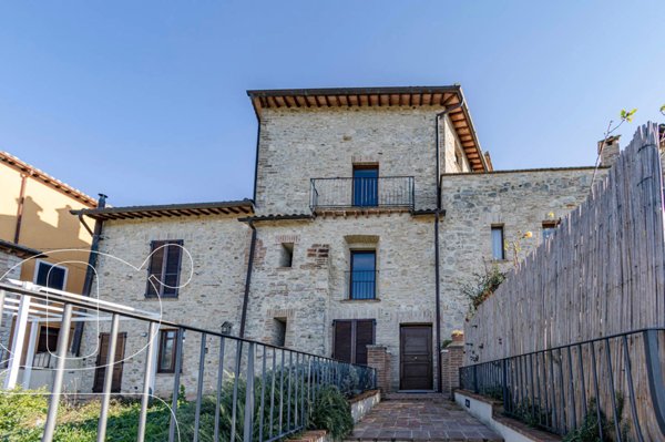appartamento in vendita a Montecastrilli in zona Colle Secco