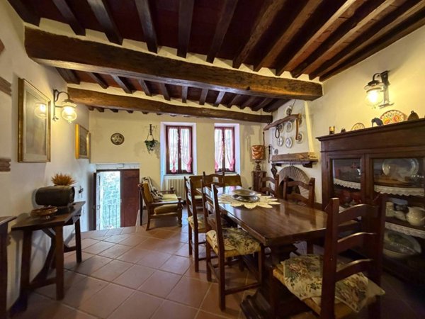 casa indipendente in vendita a Montecastrilli in zona Casteltodino