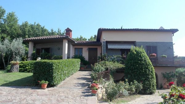 casa indipendente in vendita a Montecchio