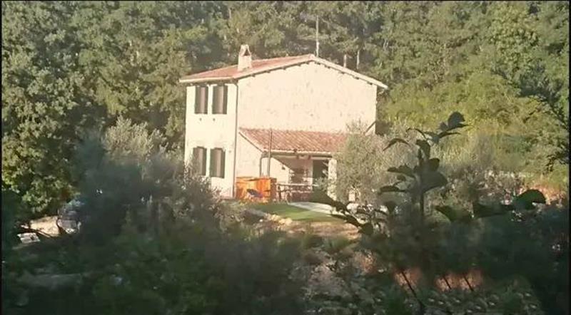 casa indipendente in vendita a Montecchio in zona Tenaglie